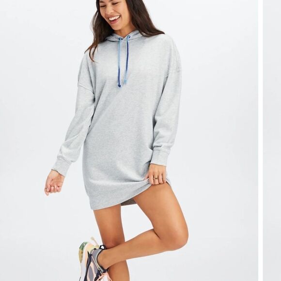 Fabletics Manon Sweatshirt Dress Size Medium - Picture 1 of 9